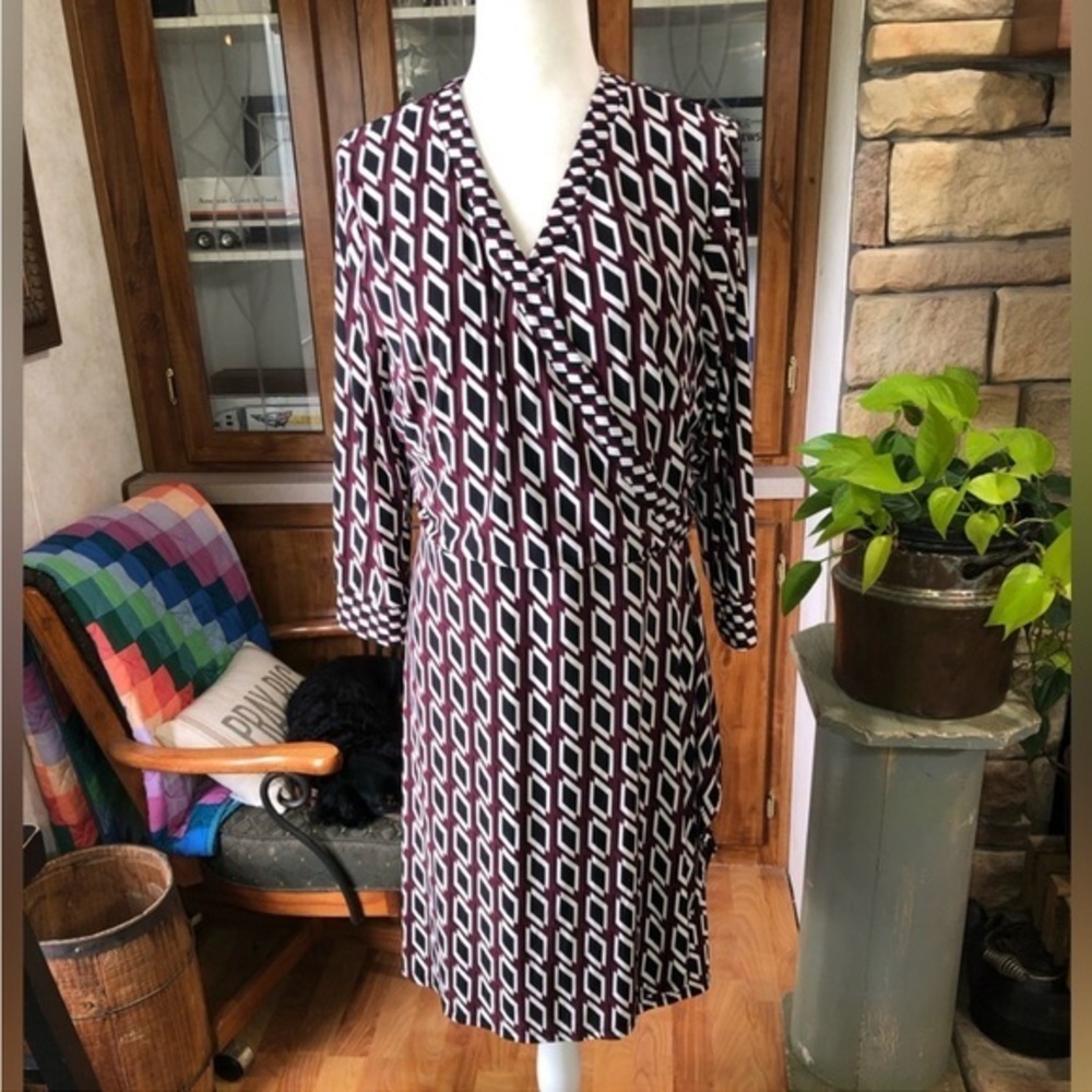 INC INTERNATIONAL CONCEPTS SIZE XXL BLACK WHITE BURGUNDY FAUX WRAP DRESS